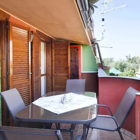 Casa Con Box Auto E Wifi 10 Min Dal Mare Apartment